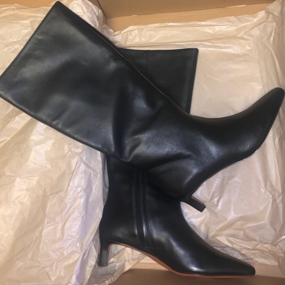 THE DIMES TALL KITTEN HEEL BOOTS IN CRINKLE LEATHER